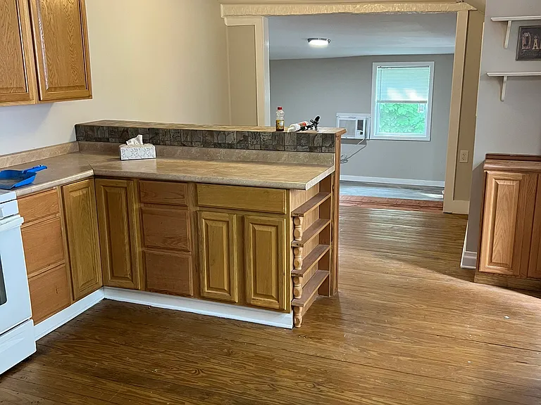 616 W Shawnee Dr — Photo 2
