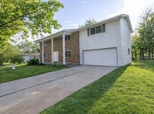 1305 N Golf Blvd #B, Columbia, MO 65202