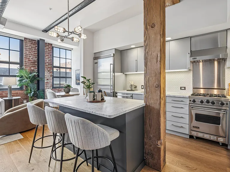 2101 Bryant St #205 — Photo 16