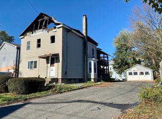 79 Lowell St, West Springfield, MA 01089