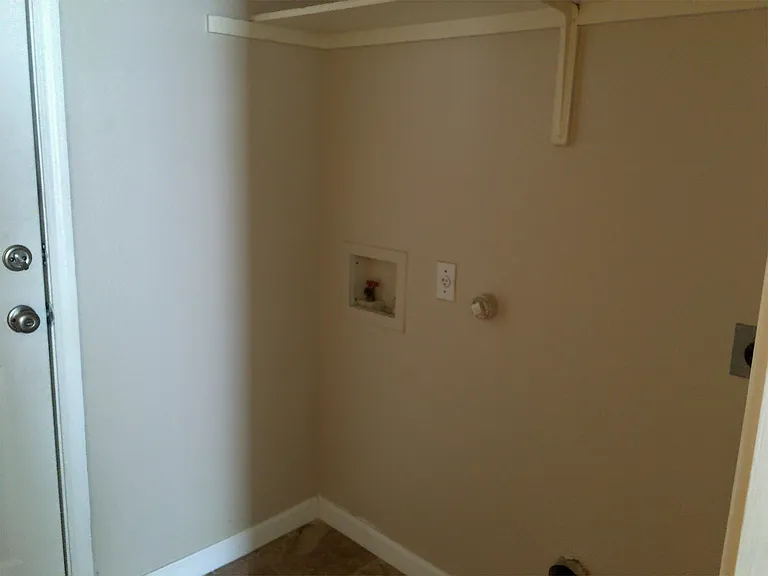 1729 Constantino Cir — Photo 14