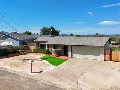 11102 Shadow Hill Way, Santee, CA, 92071