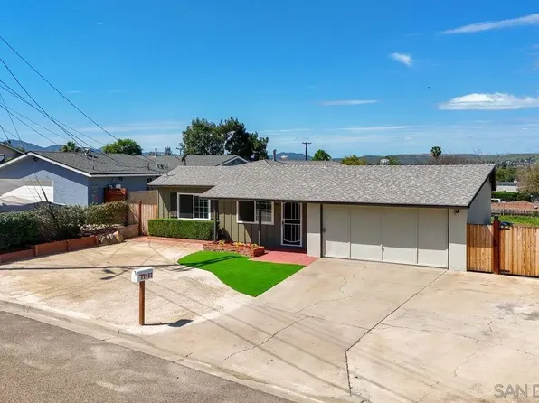 11102 Shadow Hill Way, Santee, CA 92071