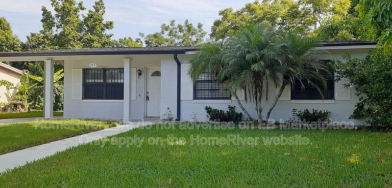3971 Queen Anne Dr — Photo 2