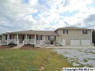 1038 Border Line Rd, Hazel Green, AL 35750