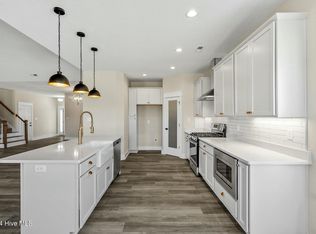 101 Pungo Cir #18, Moyock, NC 27958