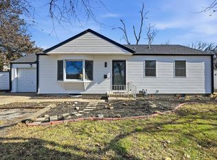 1306 SW Glendale Dr, Topeka, KS 66604