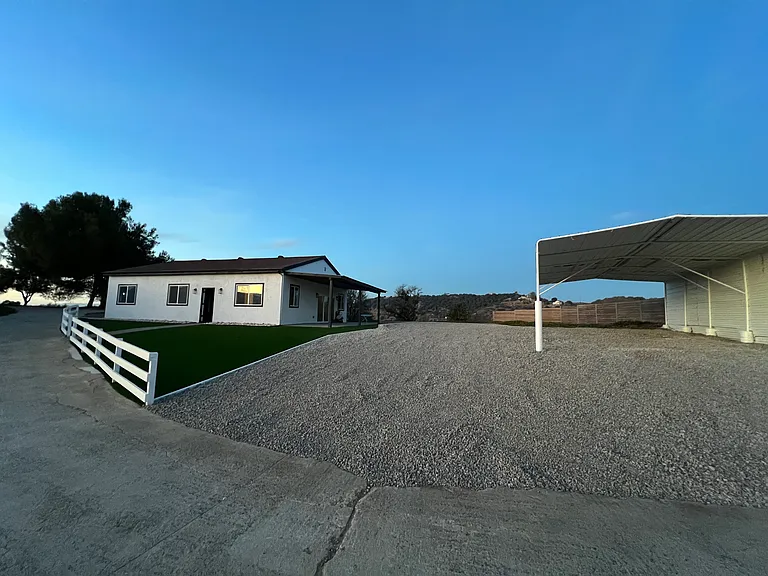 1531 Avohill Dr — Photo 22