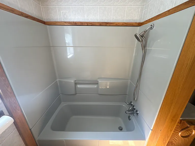 35 Ledgeview Dr — Photo 13