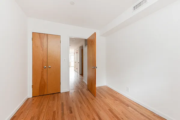 Rented by ALG NY Management, LLC. | media 7