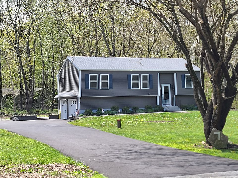 1st image of 7 Kimball Heights Lane