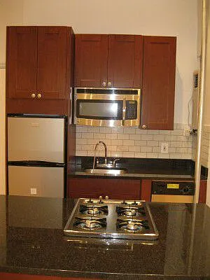 Rented by Tower Brokerage | media 48