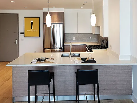 Rented by Modern Spaces | media 2