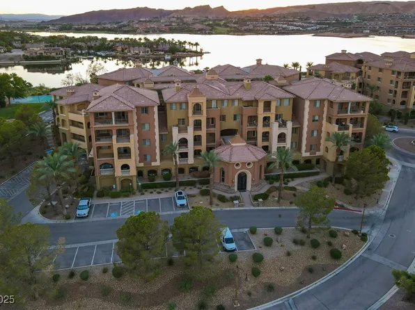 15 Via Mantova Unit 104, Henderson, NV 89011