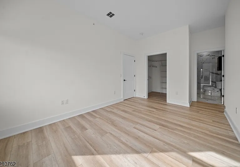 1 Union Ave #201 — Photo 11