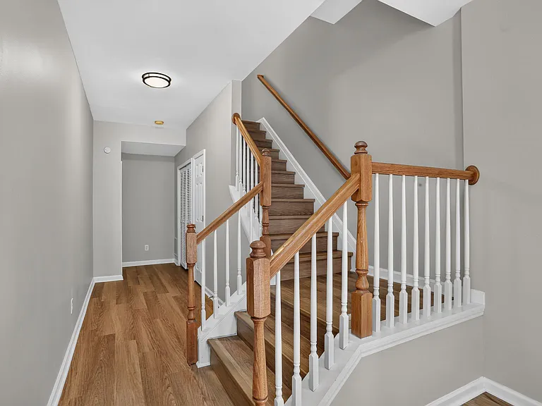 730 Celeste Ln SW — Photo 18