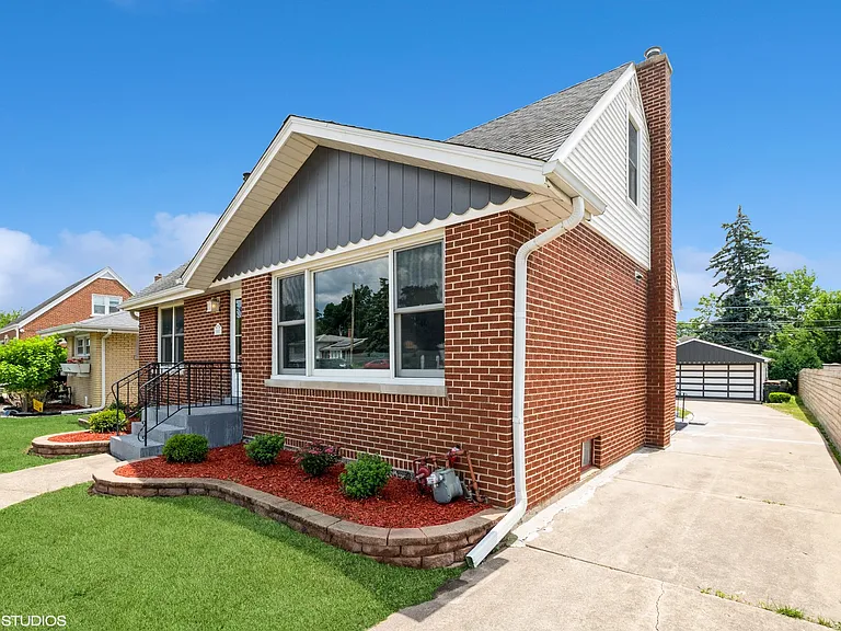 1001 Oakton St — Photo 33