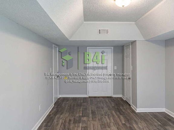 5th image of 133 Short St