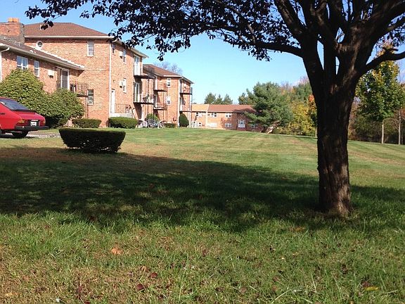 5th image of 360 Highland Ave Unit 1G