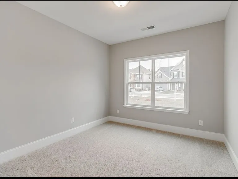 5001 Lincoln Reece Ln — Photo 14