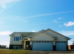 818 Juniper Dr, Somerset, WI 54025