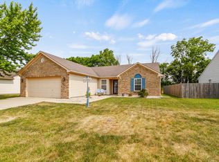 210 Lockerbie Ln, Pittsboro, IN