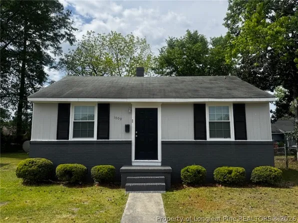 1009 Cherry St, Lumberton, NC 28358