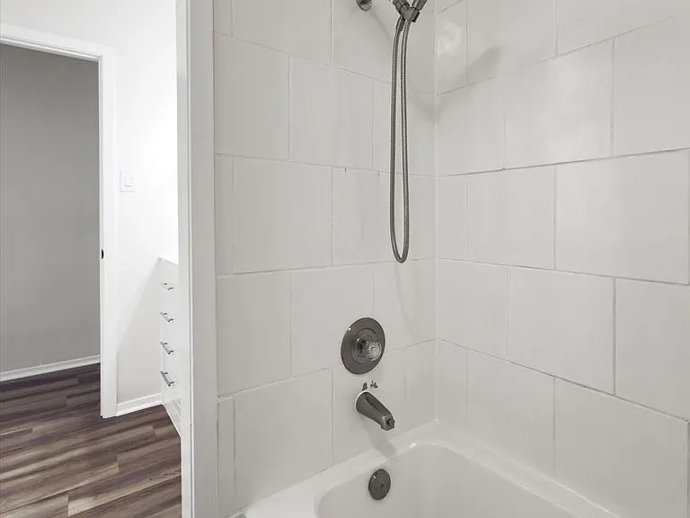 11411 Walnut Ridge Dr — Photo 32