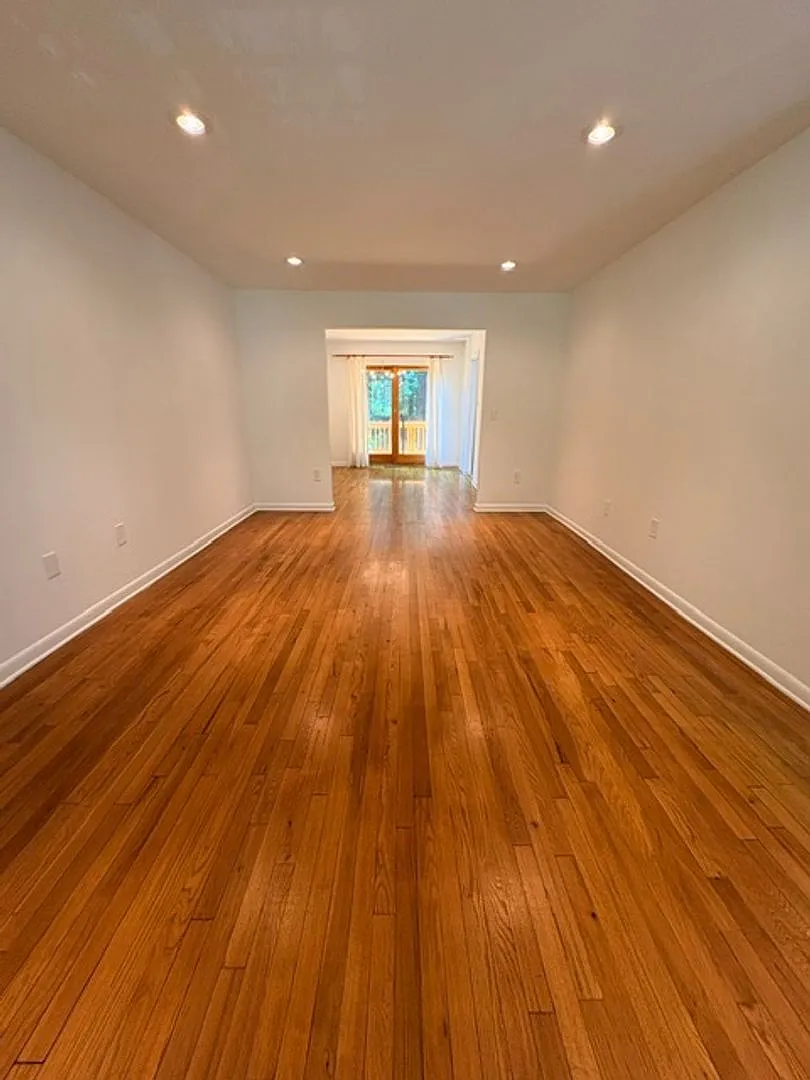 2071 Golf Course Drive — Photo 4
