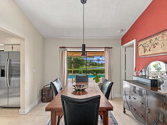 5th image of 105 Cherry Hill Ct