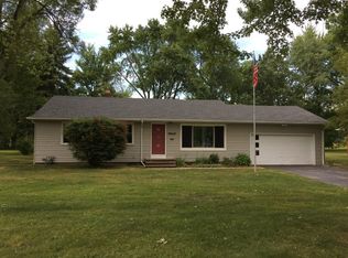 34595 Bainbridge Rd, Solon, OH 44139