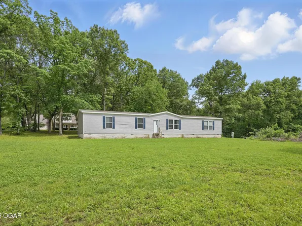 11884 Destination Ln, Carthage, MO 64836