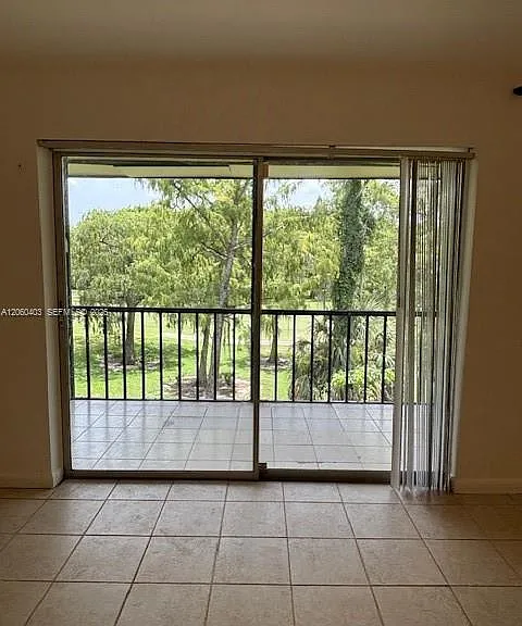 7900 S Colony Cir S #303 — Photo 5