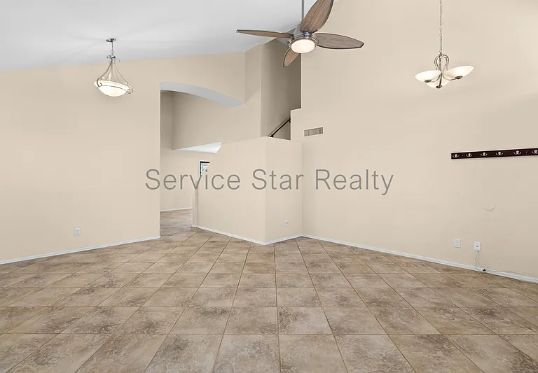 15957 W Cottonwood St — Photo 5