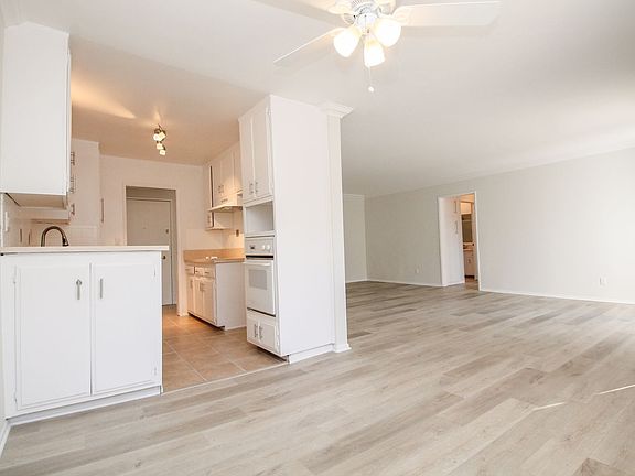 5th image of 10966 Ohio Ave APT 303