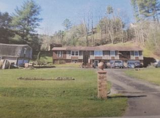 409 Hospital Rd, Mountain City, TN 37683