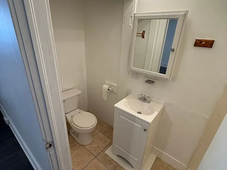 1208 S Ridgewood Ave #1 — Photo 7
