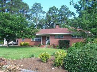 162 Persimmon St, Jesup, GA 31545