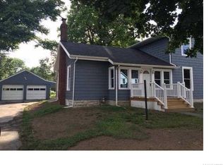 14 Maple Ave, Corfu, NY 14036