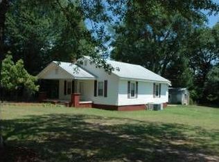 205 Pine Ridge Rd, Lyman, SC 29365