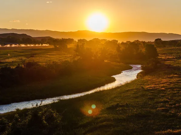 Rock Creek Rd, Buffalo, WY 82834