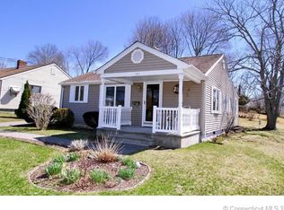 160 Yale Ave, Milford, CT 06460