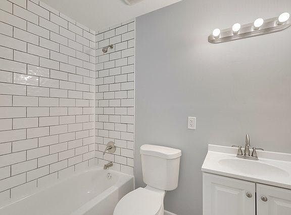 3rd image of 179 Plainview Dr