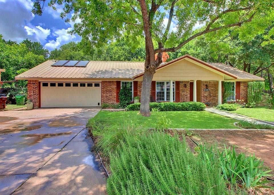 1st image of 13510 Paddington Cir