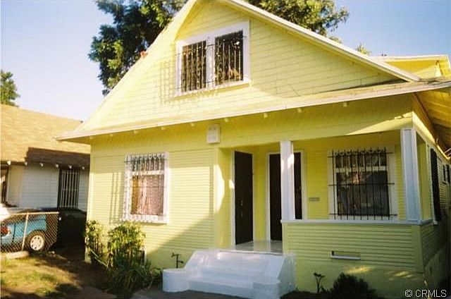 2nd image of 1426 E 49th St