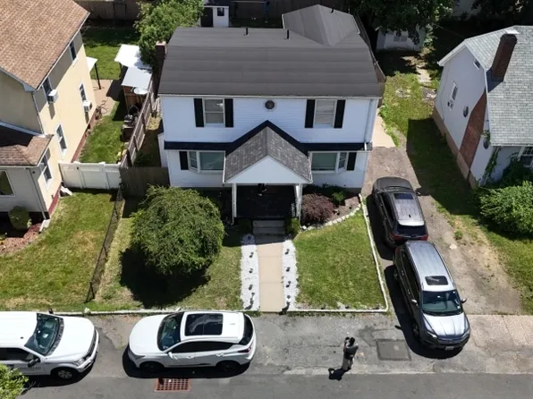 13 1St Street, Mahwah Twp., NJ 07430
