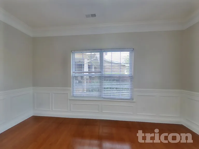 14208 Highland Meadow Rd — Photo 3