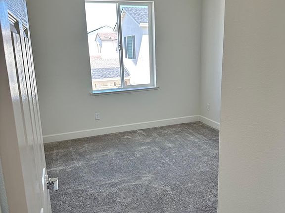 4th image of 2968 Ellis Town Dr #Adu