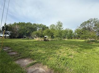207 S West St, Coffey, MO 64636