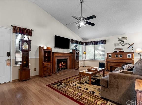 5th image of 26244 Rainbow Glen Dr